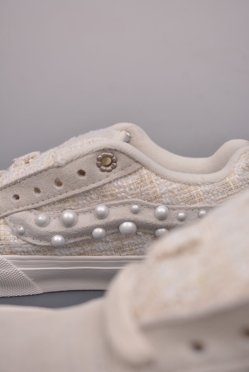 Vans Knu Skool x Zhang Quan 'Chanel Gold' view