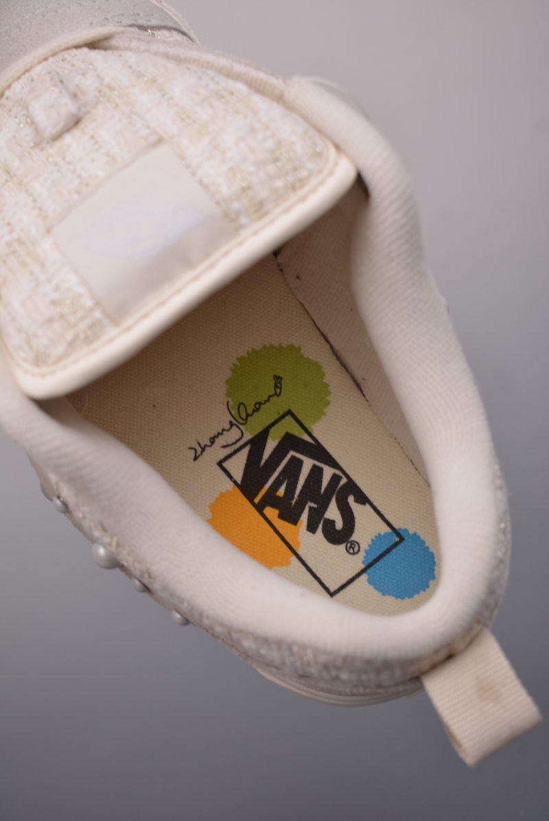 Vans Knu Skool x Zhang Quan 'Chanel Gold' view