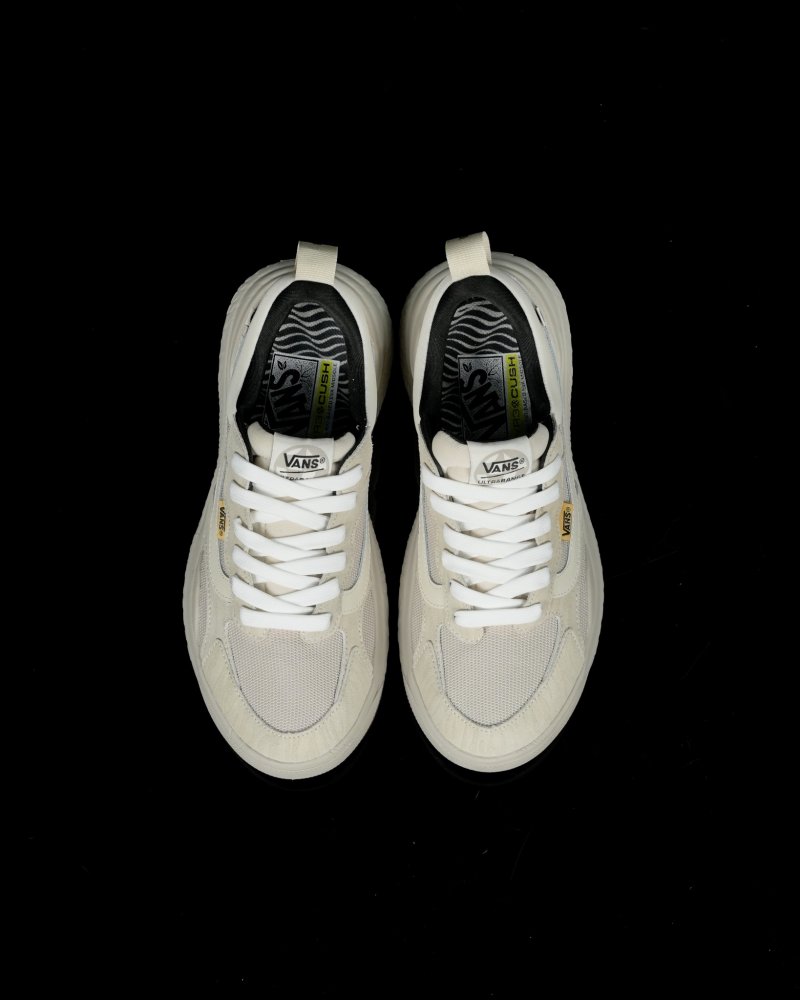 Vans MTE UltraRange NEO VR3 Surf view