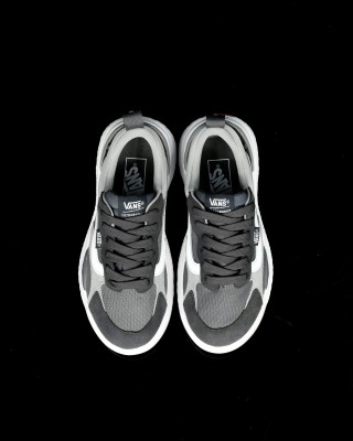 Vans MTE UltraRange NEO VR3 Surf view 11