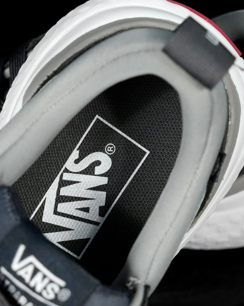 Vans MTE UltraRange NEO VR3 Surf view