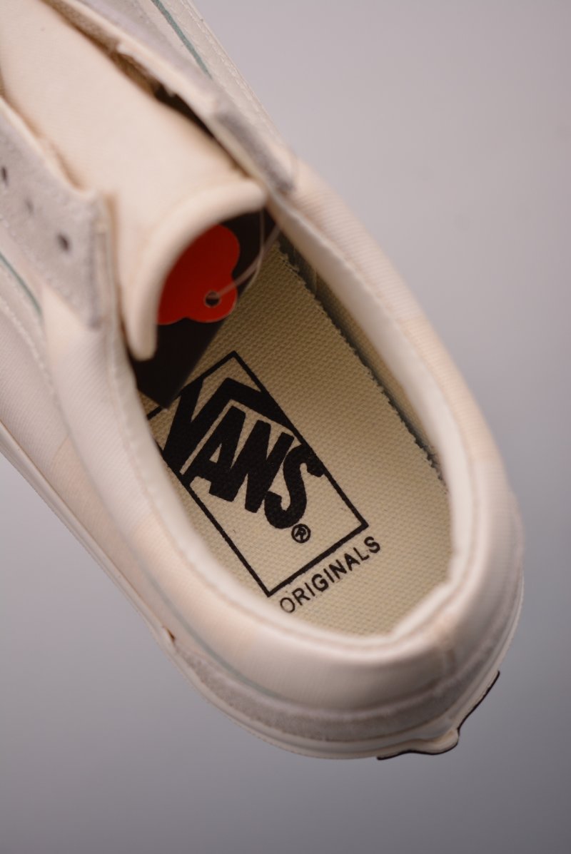 Vans Old Skool 'Grey / White' view