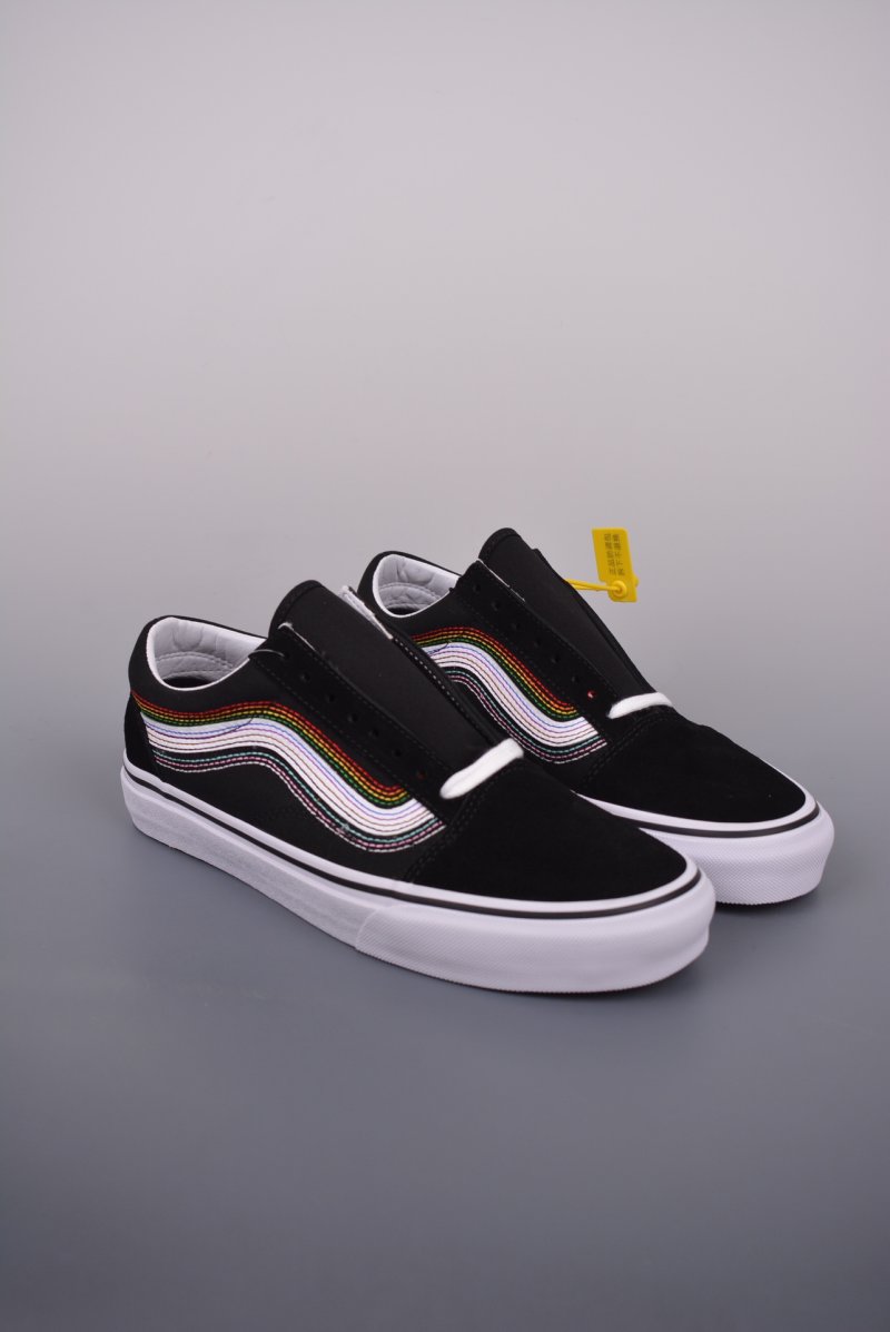 Vans Old Skool 'Love Wins'