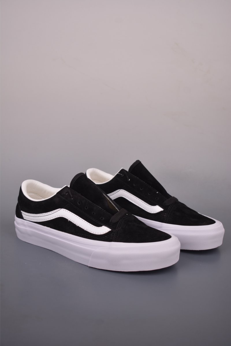Vans Old Skool LX 'Black / White'