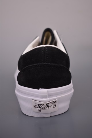 Vans Old Skool LX 'Black / White' view 4