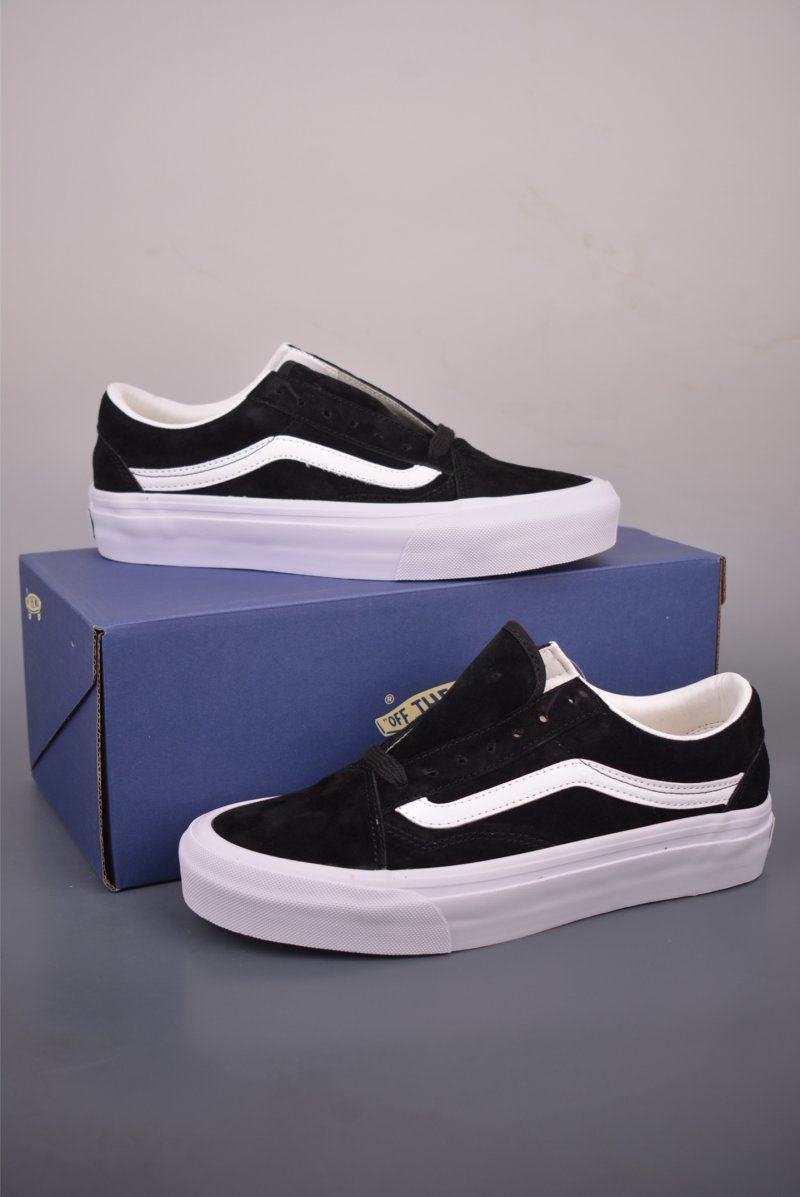 Vans Old Skool LX 'Black / White' view