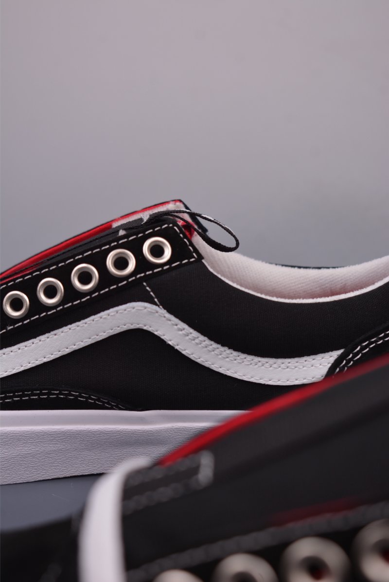 Vans Old Skool Skate 'Black / White' view