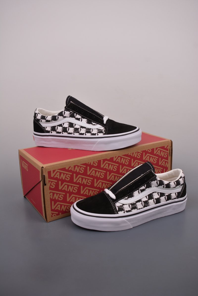 Vans Old Skool 'Black / White Checkerboard' view