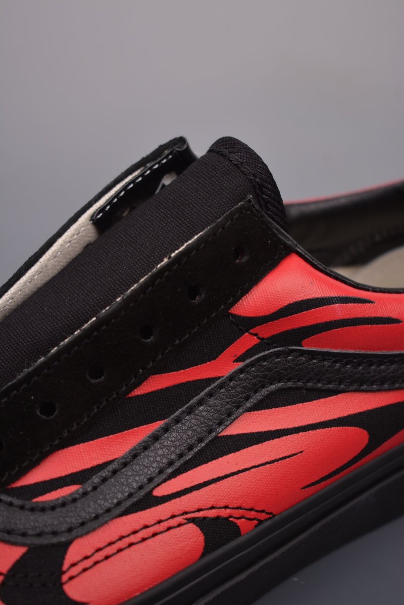 Vans Old Skool 'Black / Red Flame' view