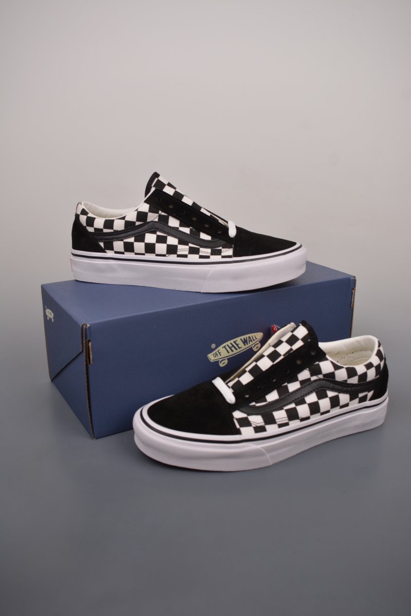 Vans Old Skool 'Black / White Checkerboard' view