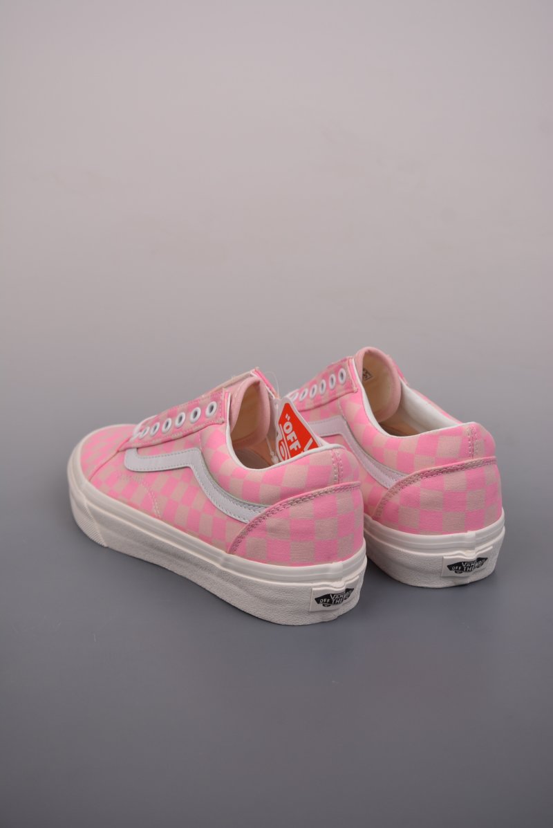 Vans Old Skool 'Peach Pink Checkerboard' view