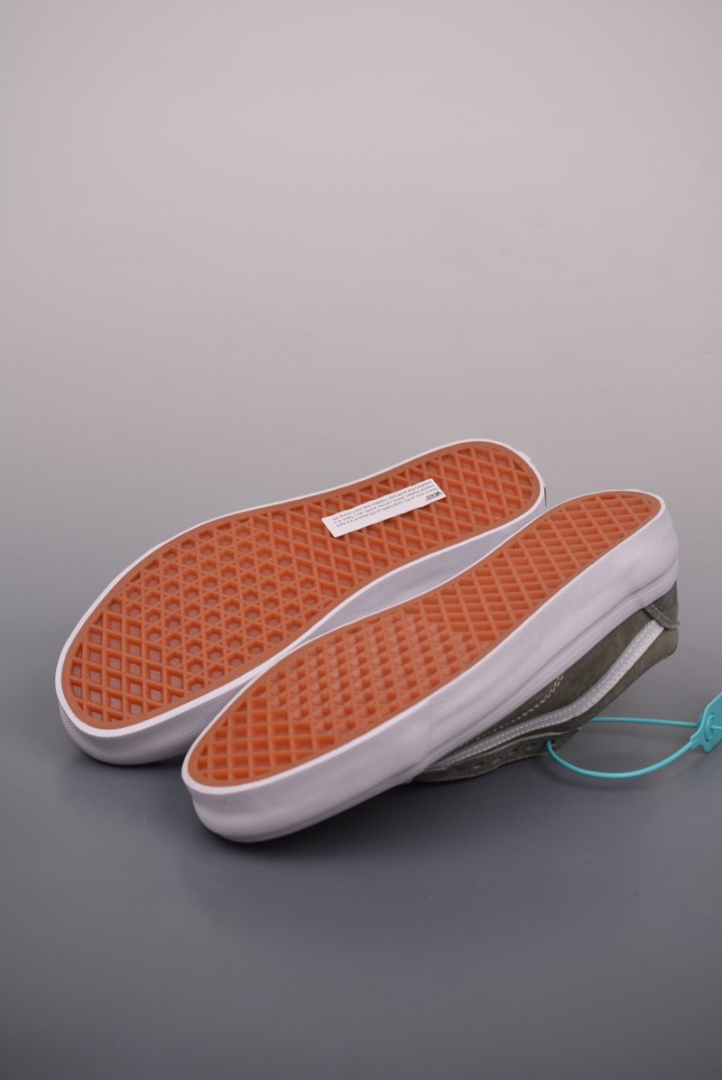 Vans Old Skool VPS Vault OG view