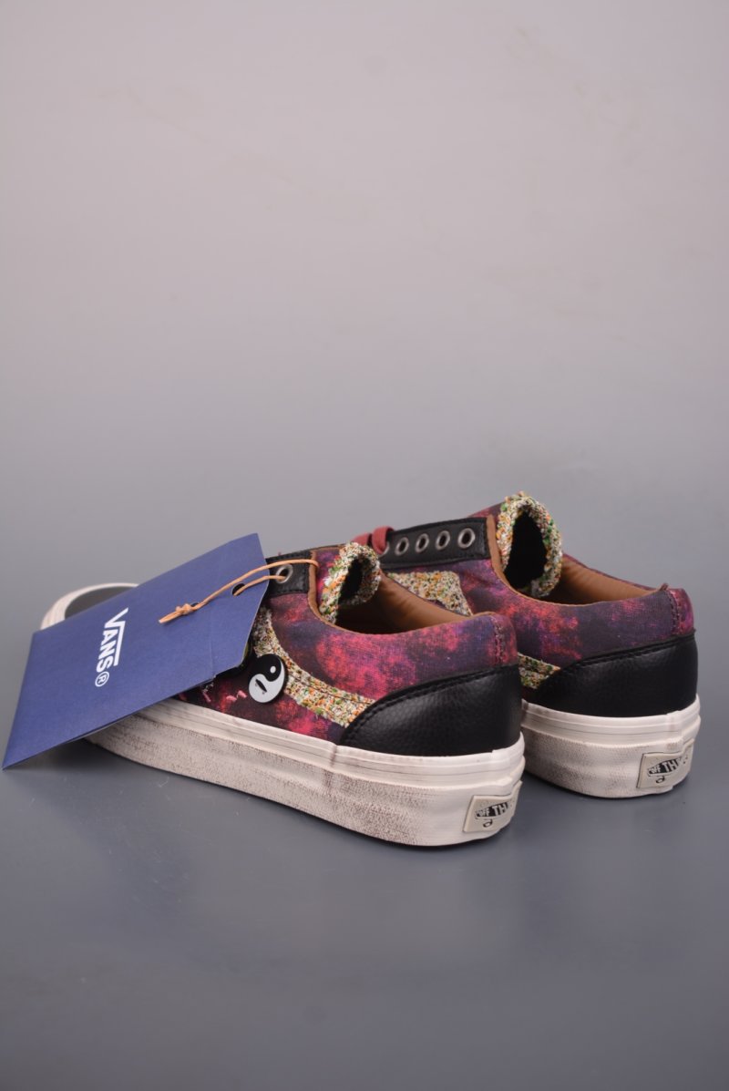 Vans Premium Old Skool 'Black / Beige / Brown Distressed' view