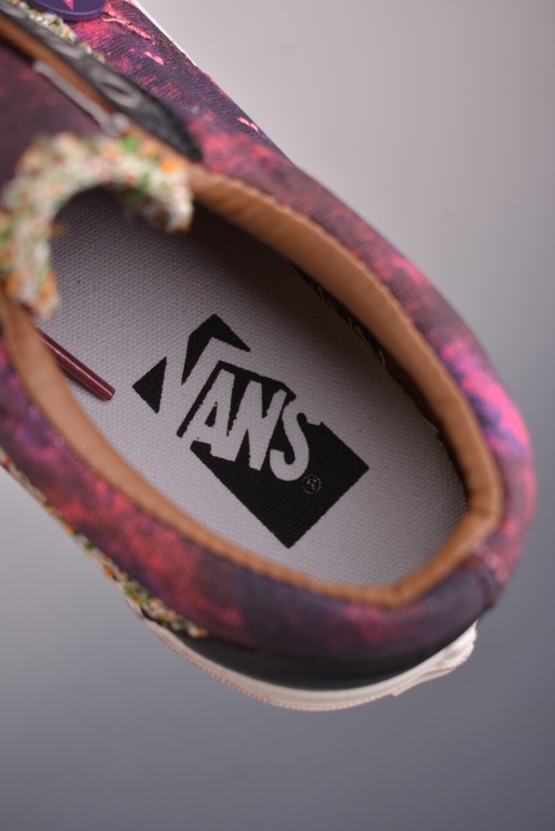 Vans Premium Old Skool 'Black / Beige / Brown Distressed' view