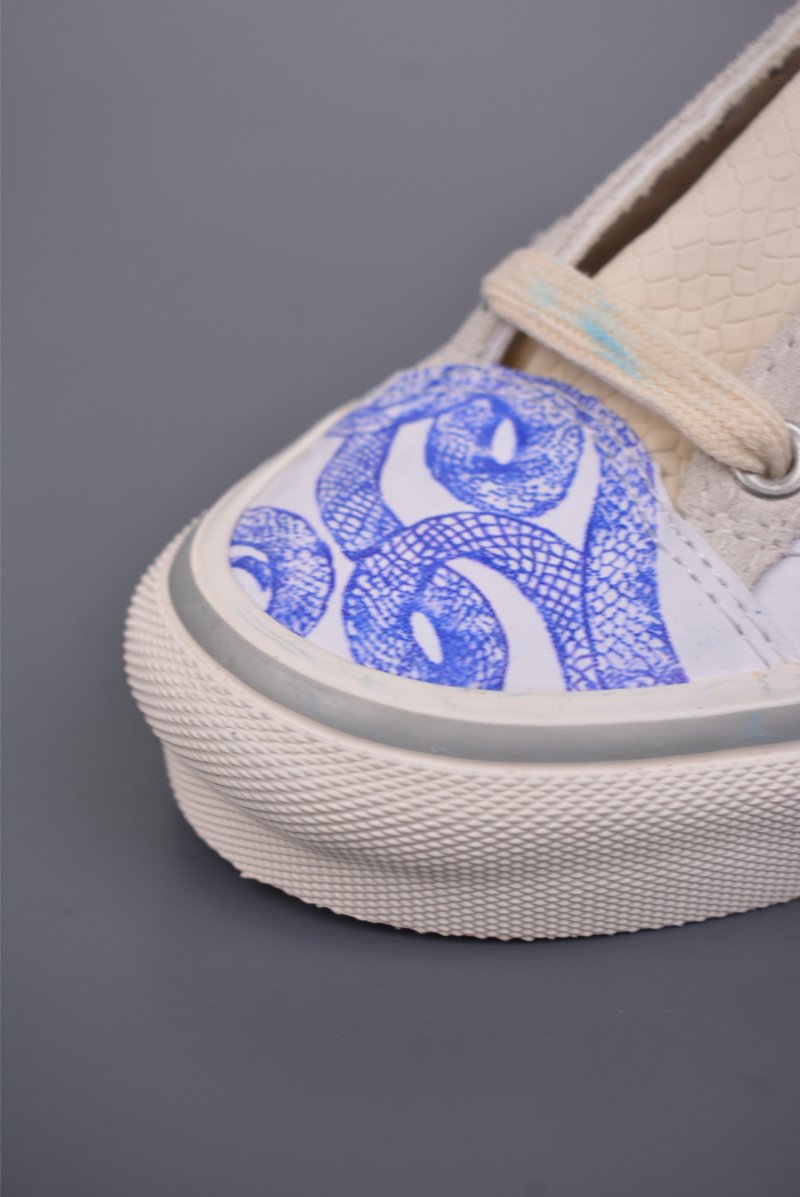 Vans Premium Old Skool LX 'Blue / White' view
