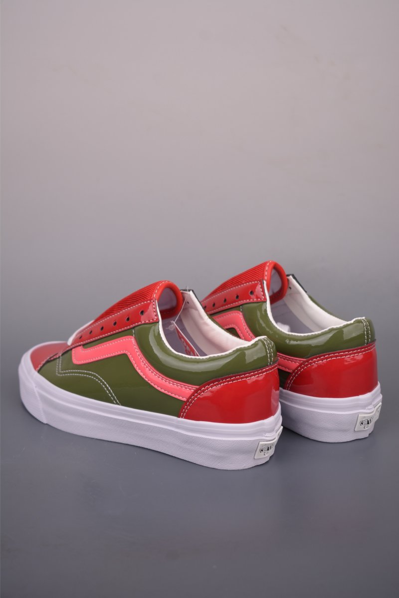 Vans Premium Old Skool 'Red / Green' view