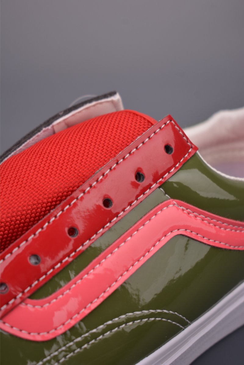 Vans Premium Old Skool 'Red / Green' view