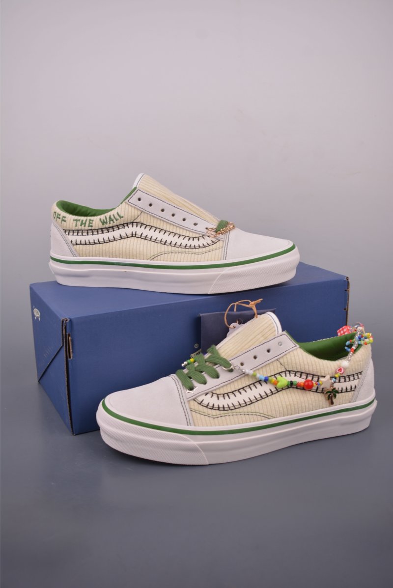 Vans Premium Old Skool 'White / Green' view