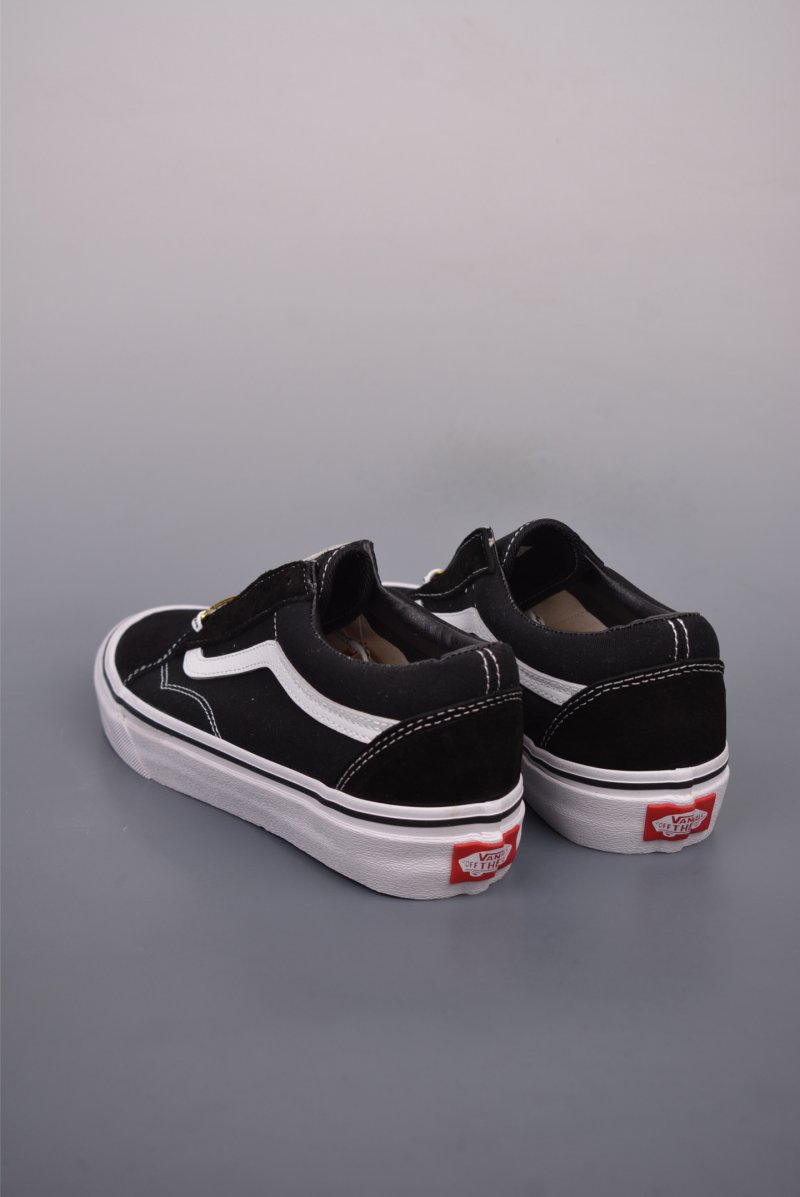 Vans Premium Old Skool VPS 'Black / White / Gold' view