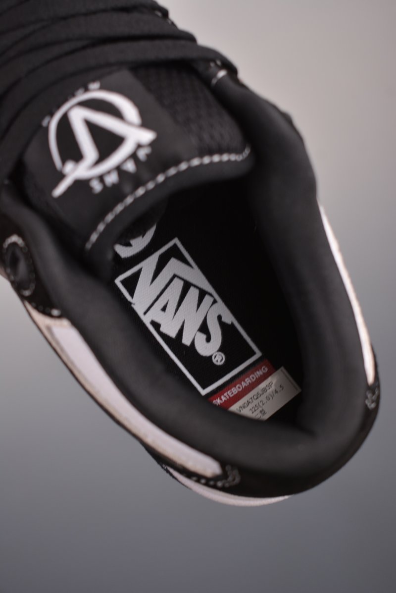 Vans Rowan 'Black / White' view