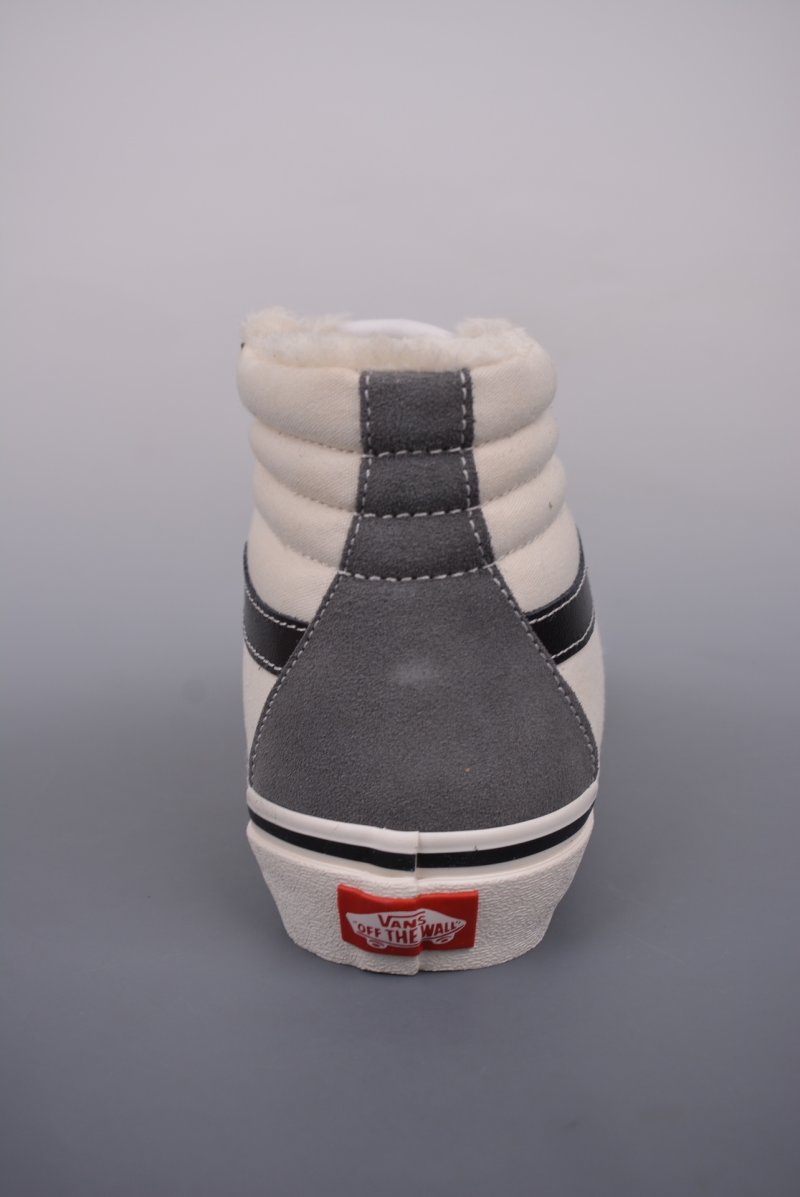 Vans Sk8-Hi view