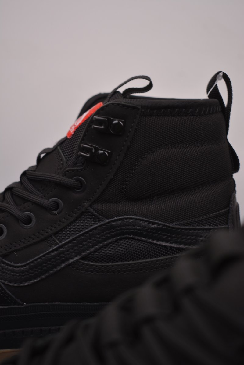 Vans Sk8-Hi x Gore-Tex MTE view