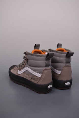 Vans Sk8-Hi x Gore-Tex MTE view 11