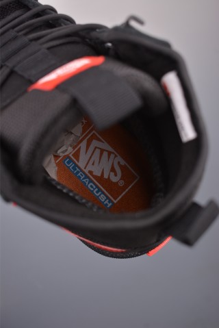 Vans Sk8-Hi x Gore-Tex MTE view 27
