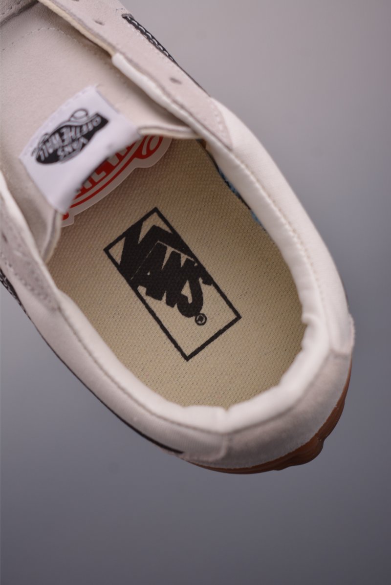 Vans Sk8-Low 'White / Black' view