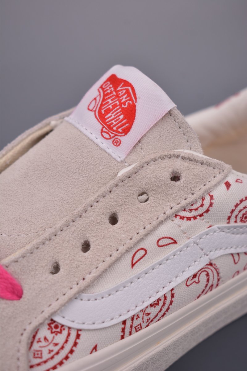 Vans Sk8-Low 'White / Pink' view