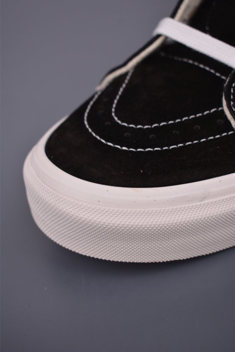 Vans Sk8-Low 'Black / Brown' view