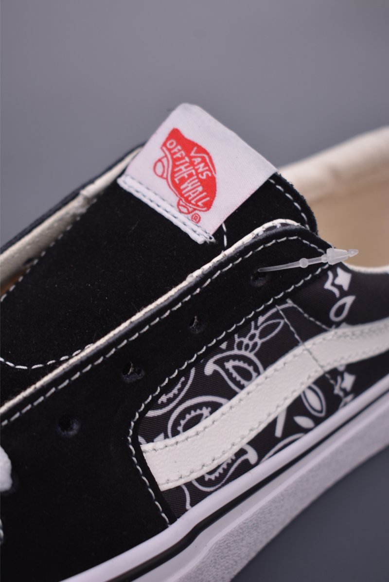 Vans Sk8-Low 'White Cashew Floral' view