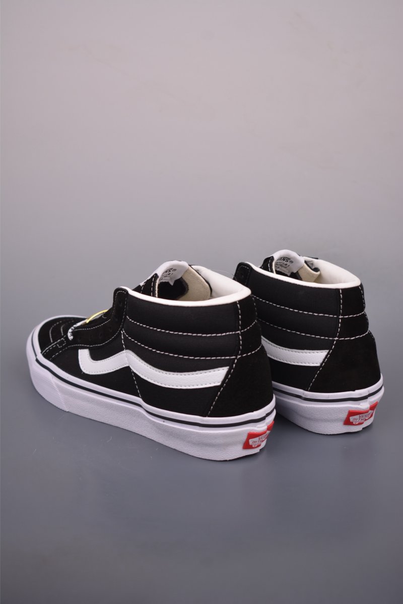 Vans Sk8-Mid 'Gold' view