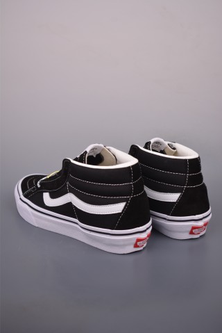 Vans Sk8-Mid 'Gold' view 2