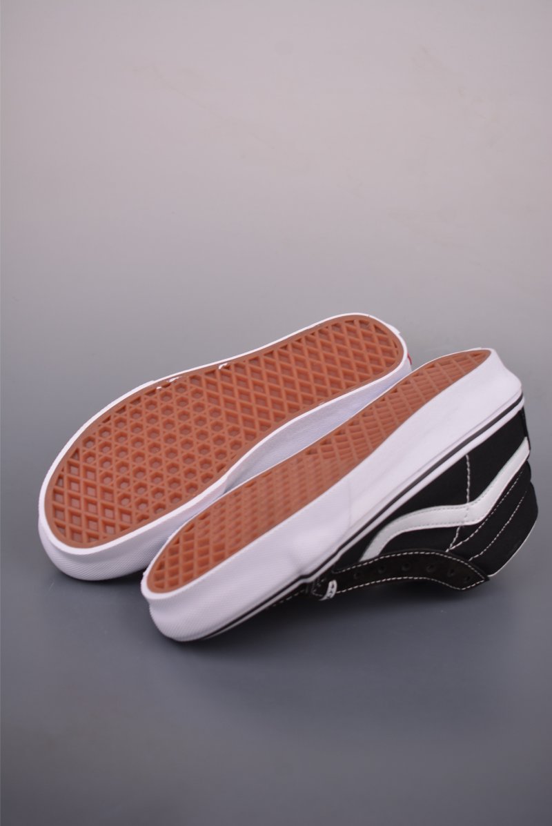 Vans Sk8-Mid 'Gold' view