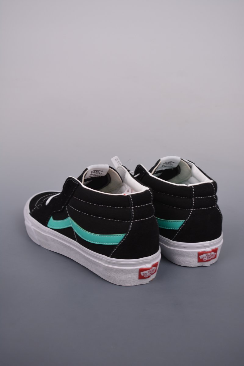 Vans Sk8-Mid 'Black / Green' view