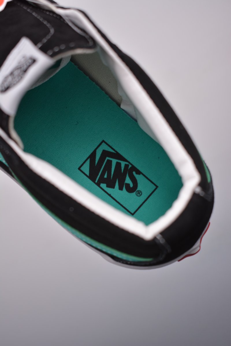 Vans Sk8-Mid 'Black / Green' view