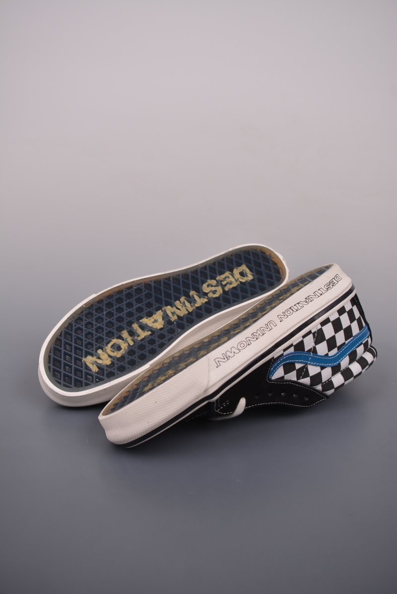 Vans Sk8-Mid 'Liberaiders' 'Black / White / Blue' view