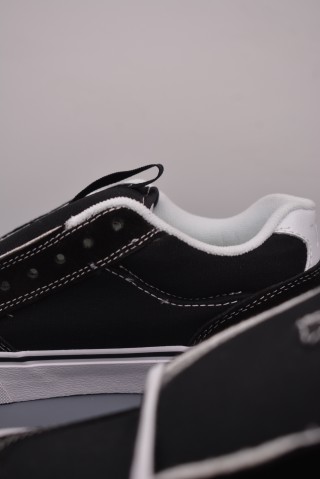 Vans Skate Chukka 'Black / White' view 8