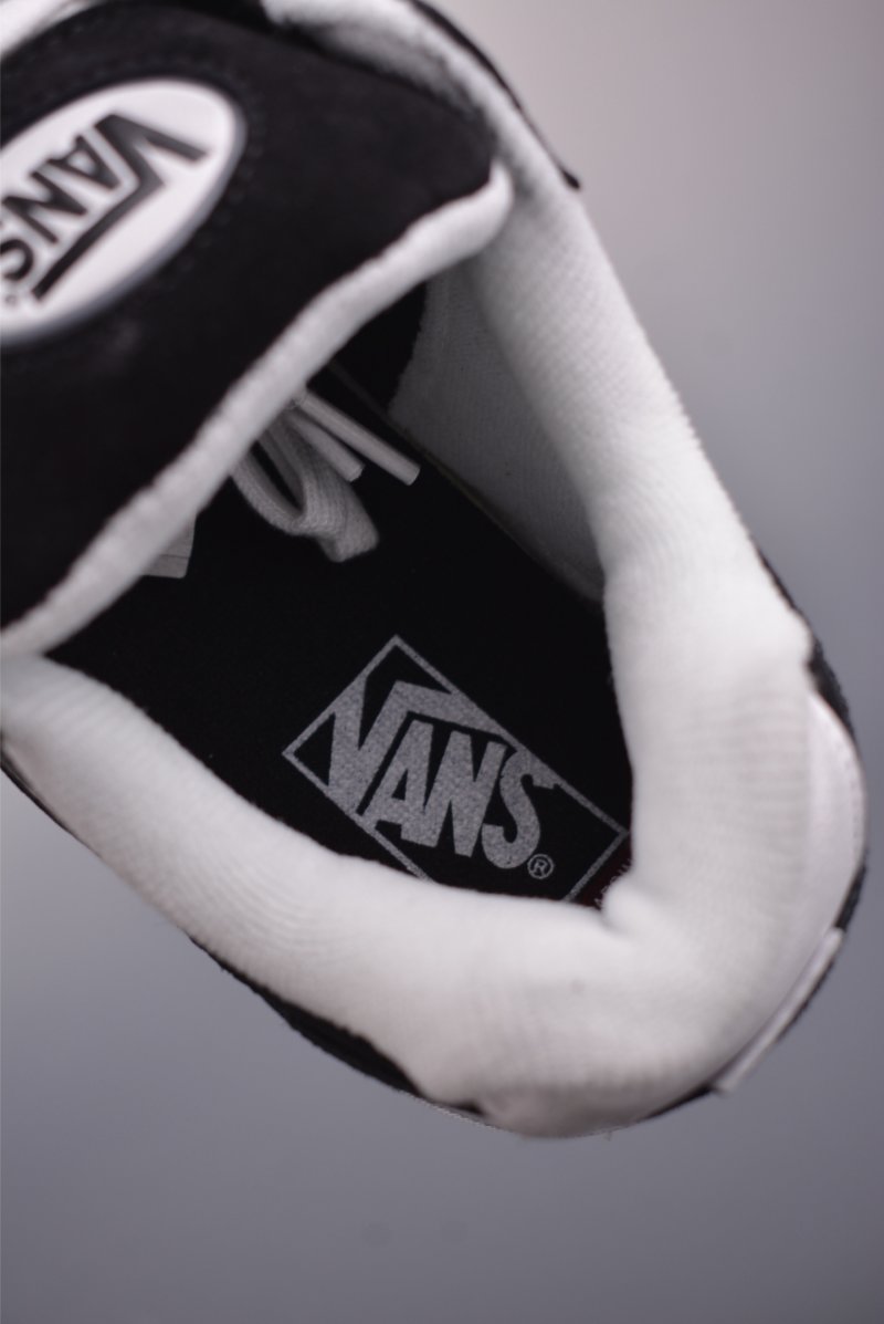 Vans Skate Estazzo 'Black / Grey / Yellow / Blue' view