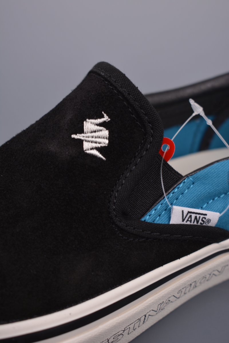 Vans Slip-On 'Liberaiders' 'Black / Blue' view