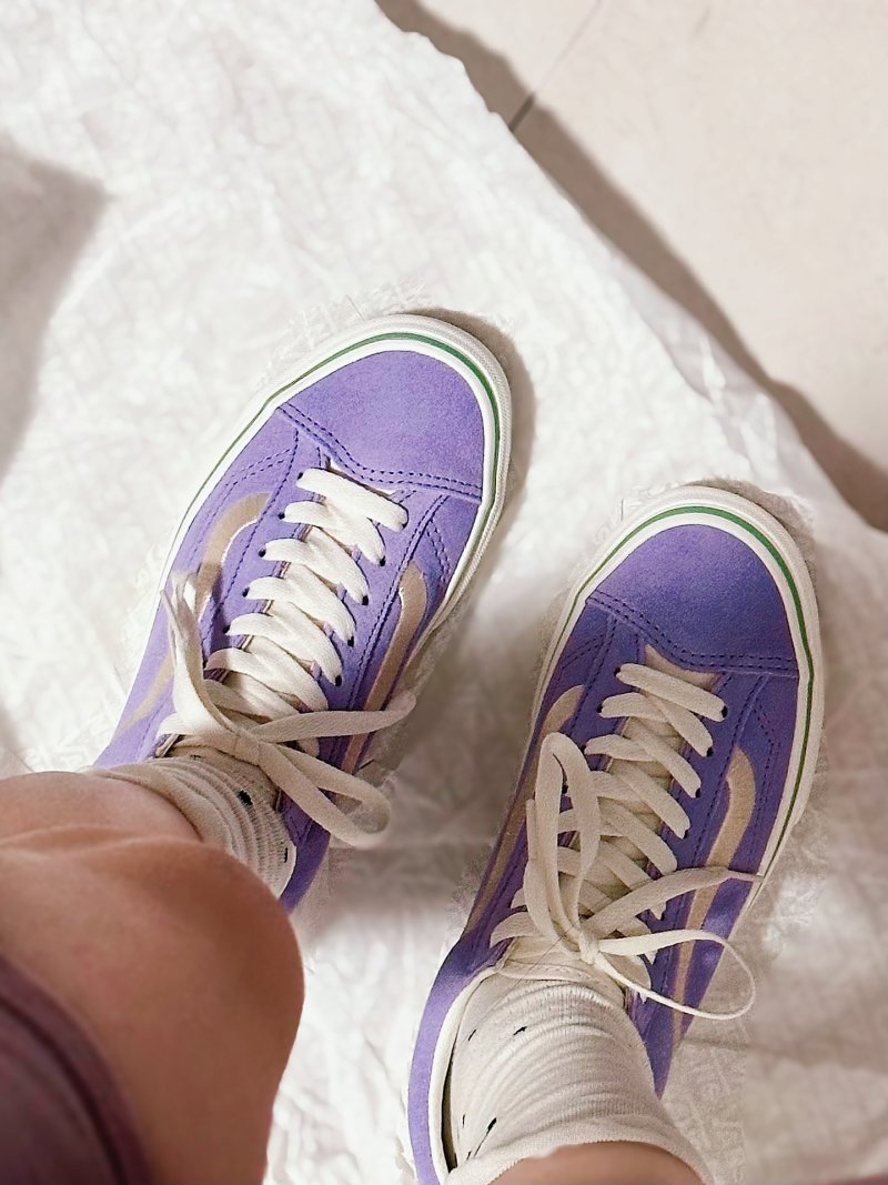 Vans Style 36 'Purple' view