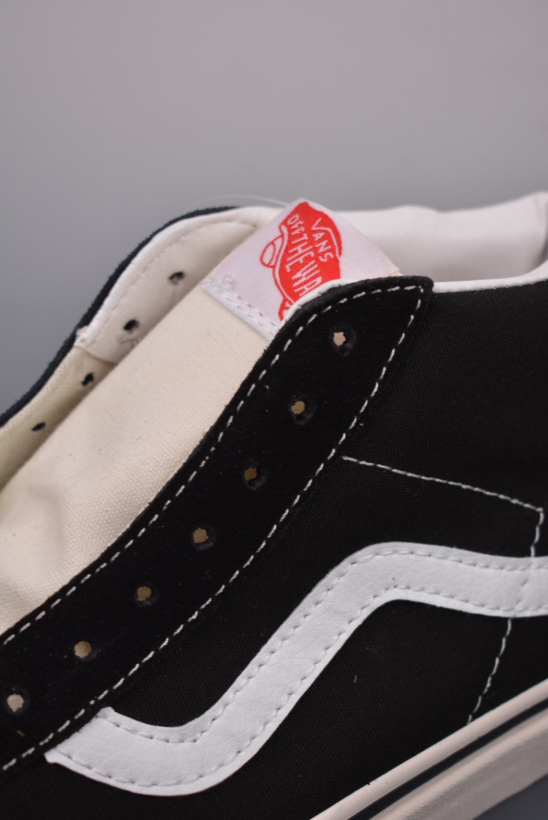 Vans Style 37 Mid Skool 'Anaheim' 'Black / White' view