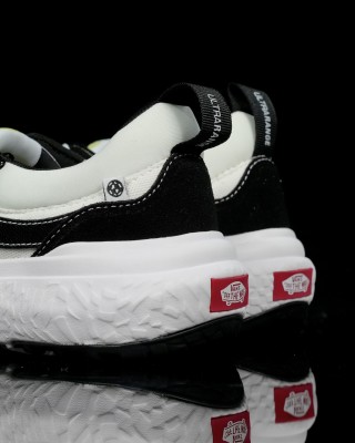 Vans UltraRange NEO VR3 'Surf Mikey' view 7