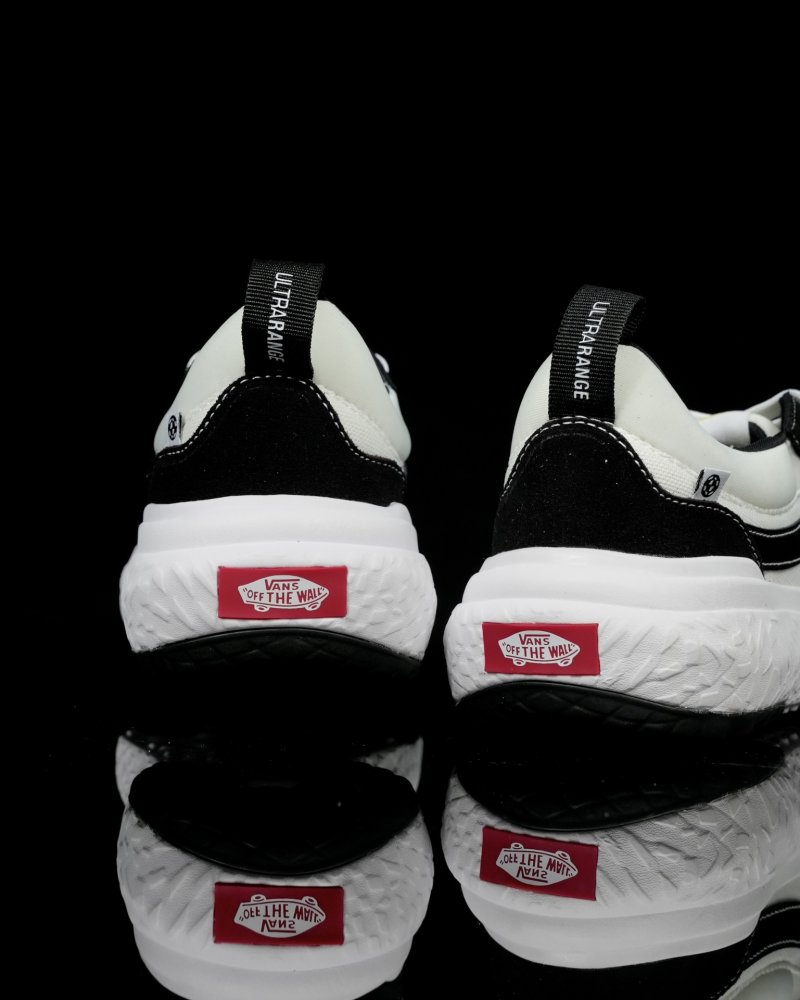 Vans UltraRange NEO VR3 'Surf Mikey' view