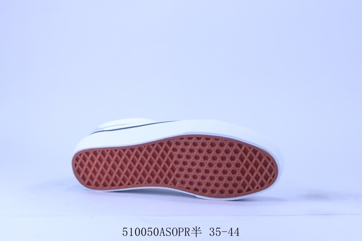 Vans Vault OG Authentic view