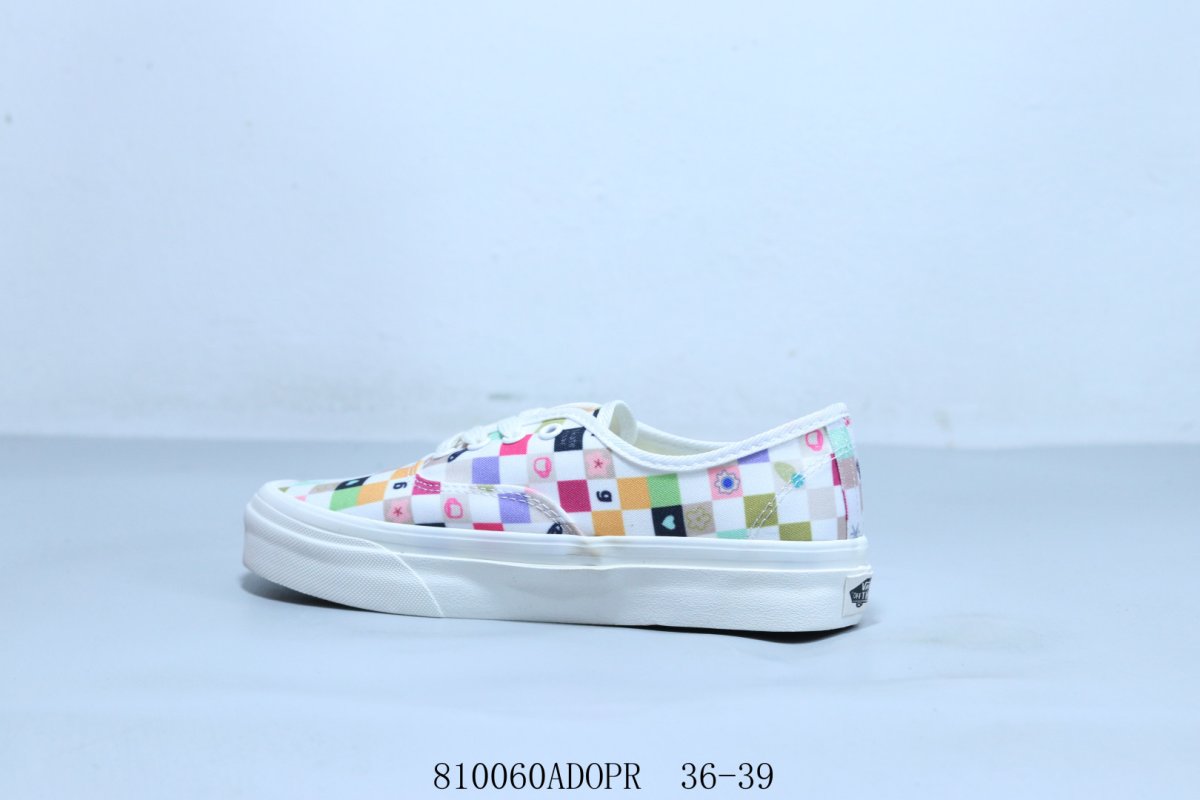 Vans Vault OG Authentic view