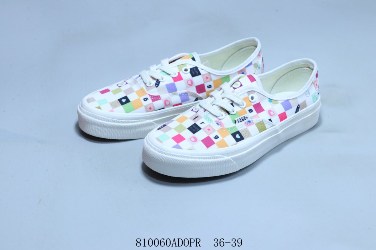 Vans Vault OG Authentic view