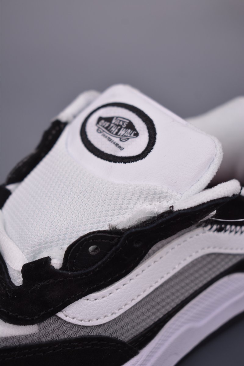 Vans Wayvee Skate 'Brighton' view