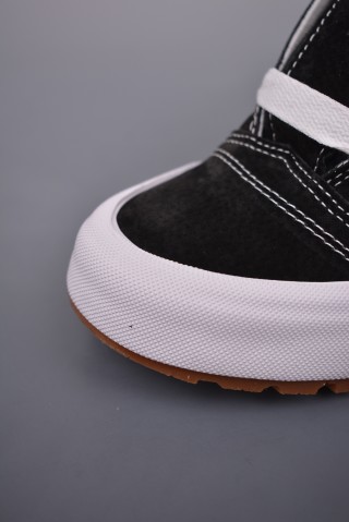 Vans x Imran Potato MTE Knu Skool 'Black / White' view 6